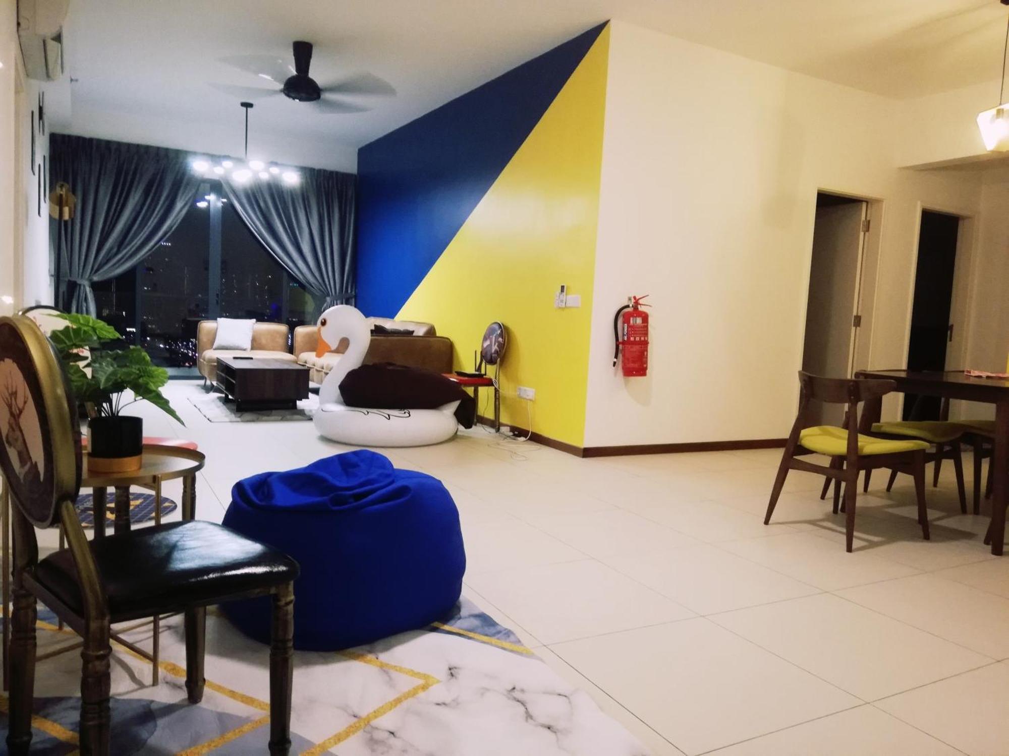 The Landmark By Katana 3Br To 4Br Luxury Seaview Landmark Homestay At Gurney 15-16Pax 无敌海景套房 Tanjung Tokong Bagian luar foto