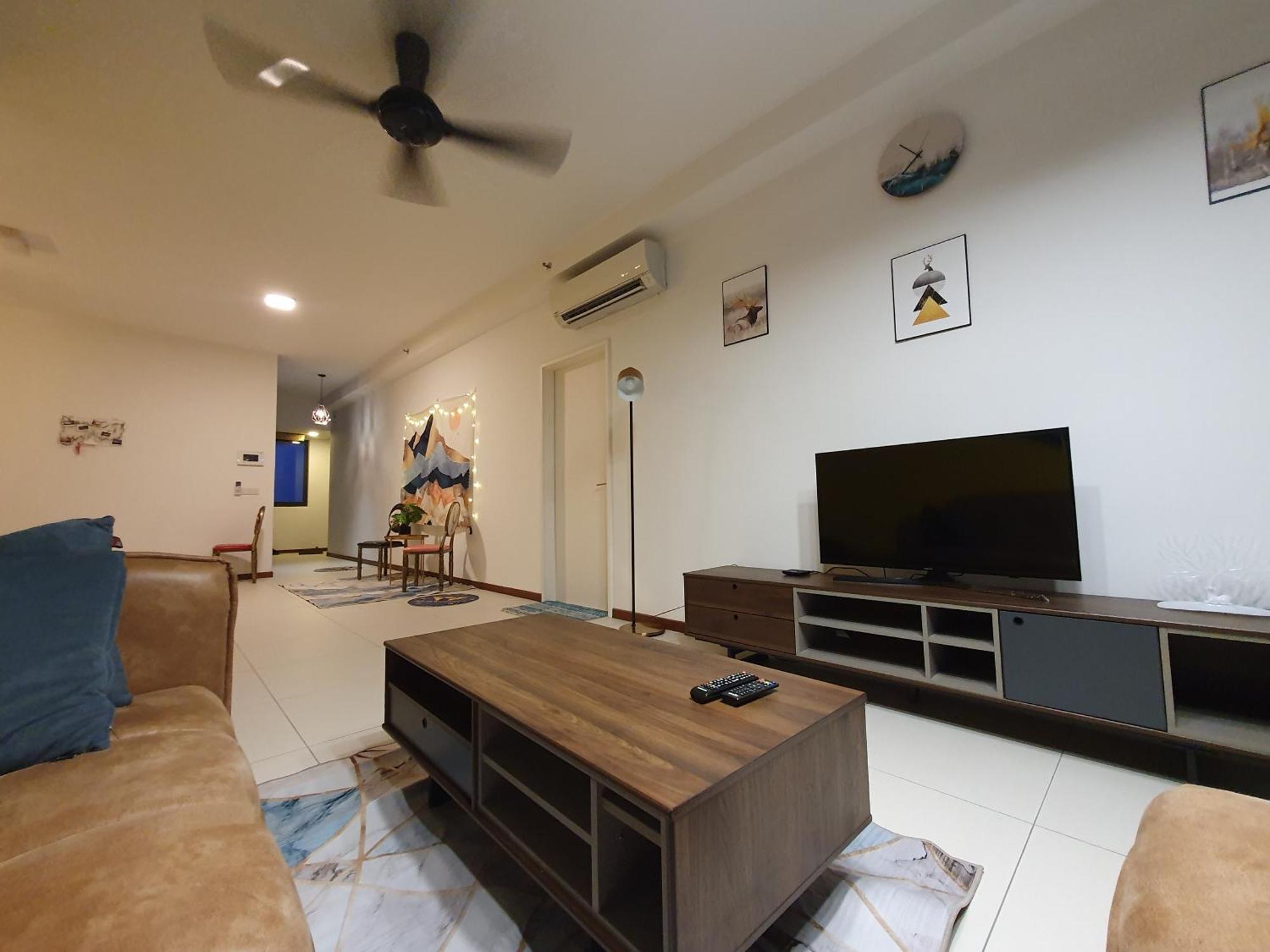 The Landmark By Katana 3Br To 4Br Luxury Seaview Landmark Homestay At Gurney 15-16Pax 无敌海景套房 Tanjung Tokong Bagian luar foto