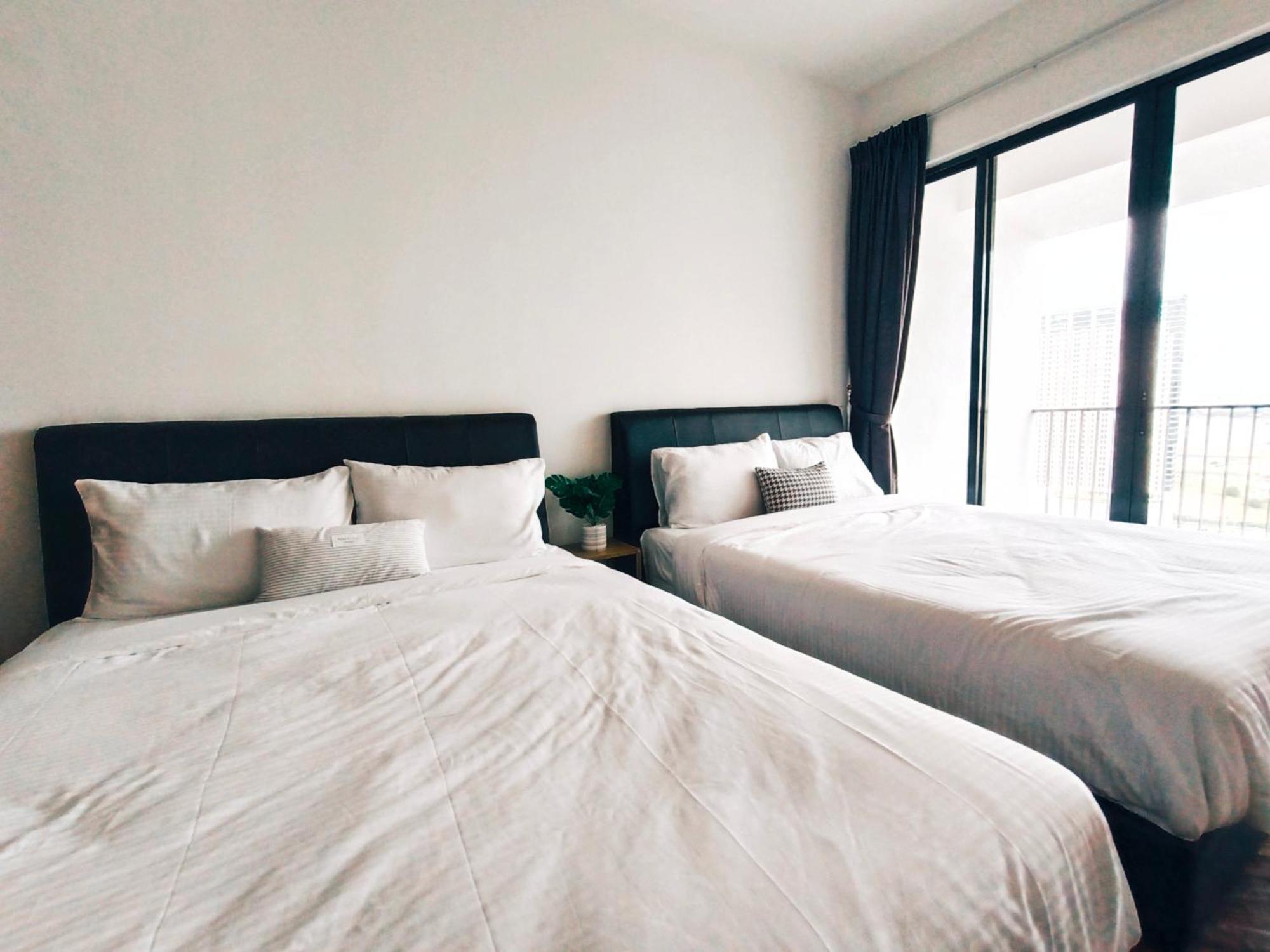 The Landmark By Katana 3Br To 4Br Luxury Seaview Landmark Homestay At Gurney 15-16Pax 无敌海景套房 Tanjung Tokong Bagian luar foto
