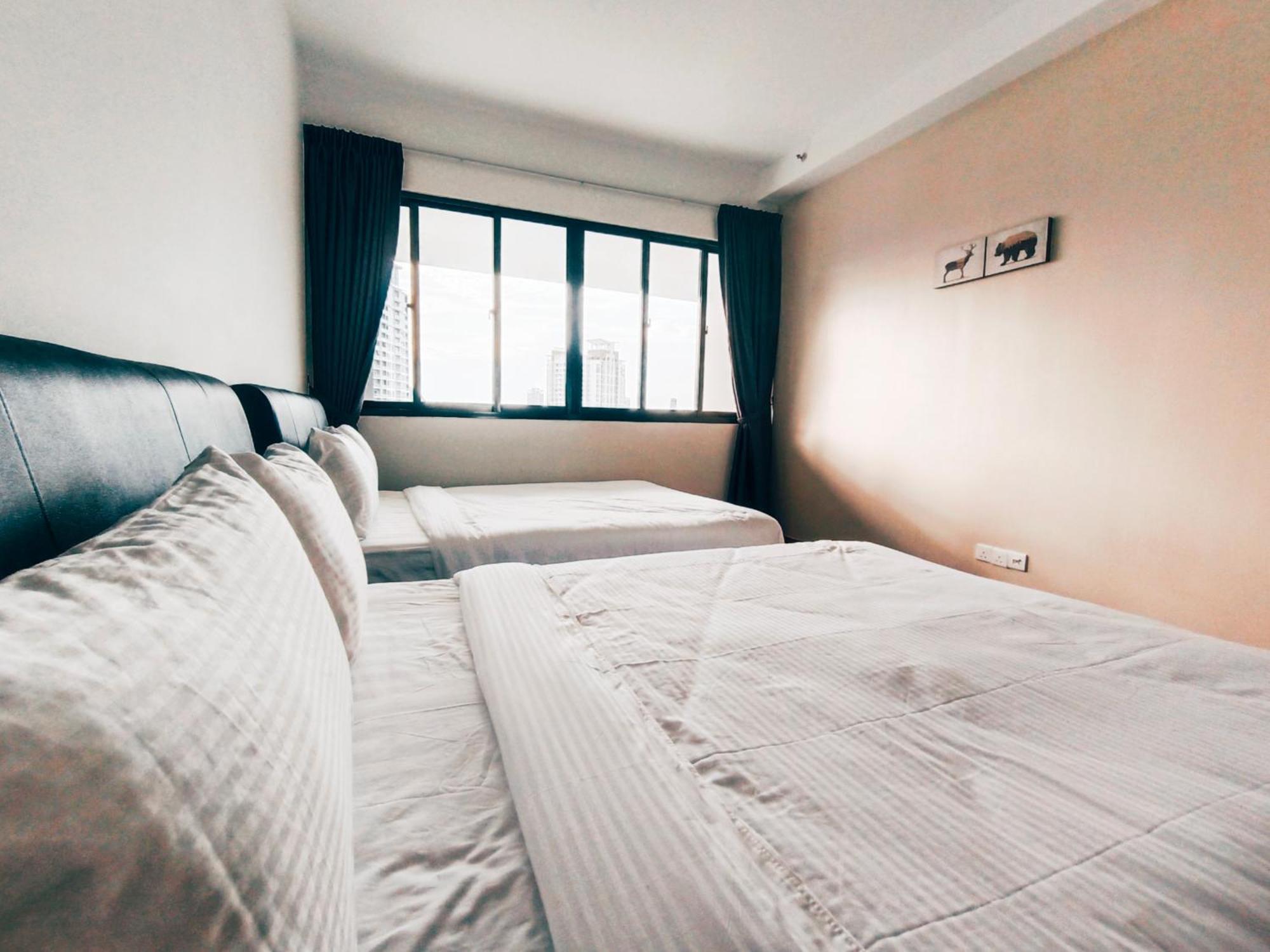 The Landmark By Katana 3Br To 4Br Luxury Seaview Landmark Homestay At Gurney 15-16Pax 无敌海景套房 Tanjung Tokong Bagian luar foto